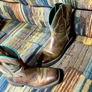 Justin Leather Heeled Boots